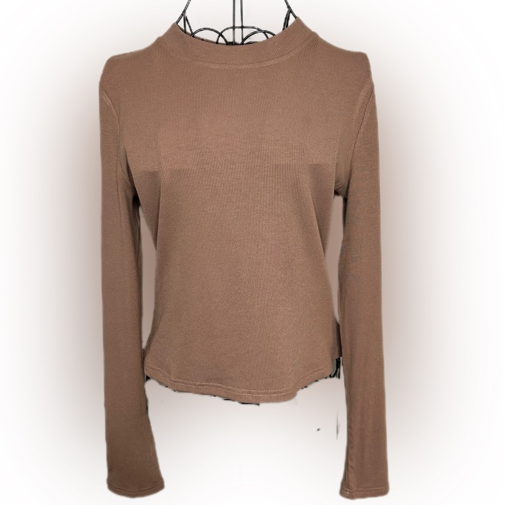 Classic Brown Long Sleeve Top – Size L (NWT)